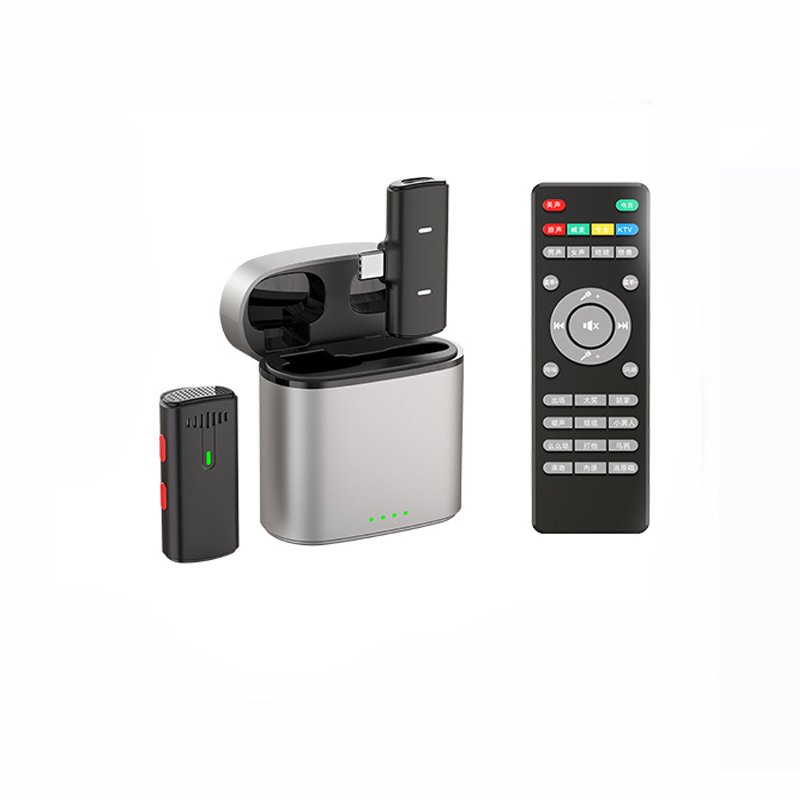 Professional Wireless Lavalier Microphon